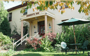 Bonney's Inn - Yarra Valley Accommodation