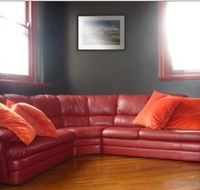Cambridge Hotel Backpackers - Yarra Valley Accommodation