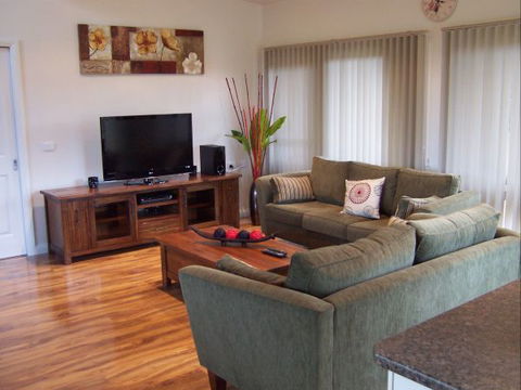 High Peaks Cottages - Yarra Valley Accommodation 5