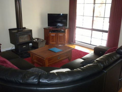 Gang Gang Villas - Yarra Valley Accommodation 6