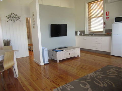 Clydesdale Cottage Bed & Breakfast - Yarra Valley Accommodation 3