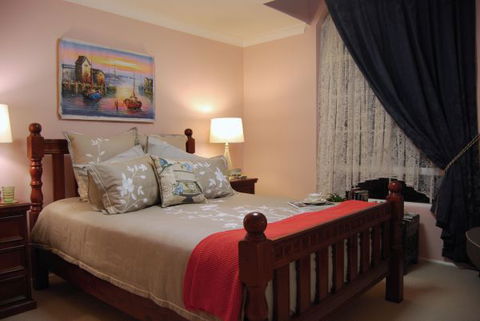 LAuberge Angara Bed And Breakfast - Yarra Valley Accommodation 1