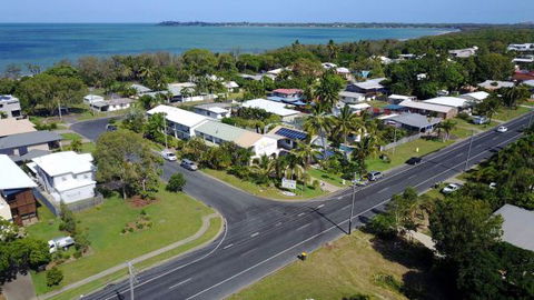 La Solana Holiday Apartments  - Mackay - Yarra Valley Accommodation 1
