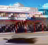 Club House Hotel - Yarra Valley Accommodation