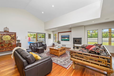 Lakeside Lodge Lake Cathie - Yarra Valley Accommodation 3