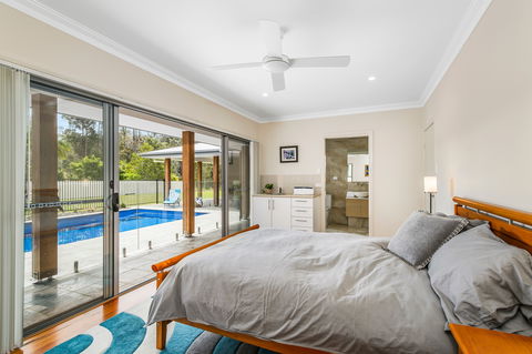 Lakeside Lodge Lake Cathie - Yarra Valley Accommodation 6