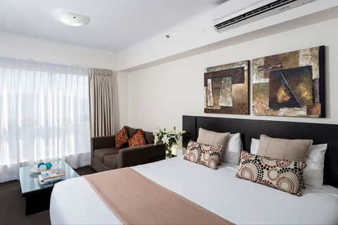 Oaks Ipswich Aspire Suites - Yarra Valley Accommodation 1