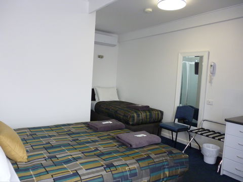 Otway Gate Motel - Yarra Valley Accommodation 1