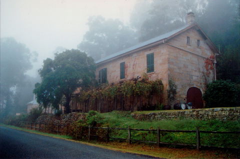 Tizzana Winery Bed And Breakfast - Yarra Valley Accommodation 0