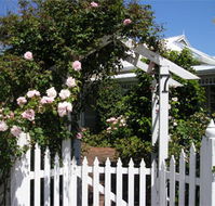 Durack House Bed  Breakfast - Yarra Valley Accommodation
