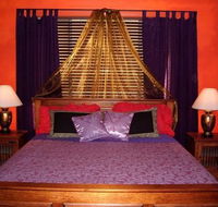 Golden Hearth Cottages - Yarra Valley Accommodation