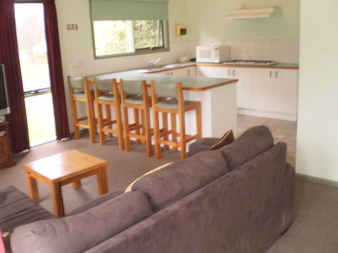 Khancoban Rose Holiday Units - Yarra Valley Accommodation 2