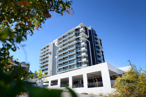 Oaks Gladstone Grand Hotel - Yarra Valley Accommodation 1
