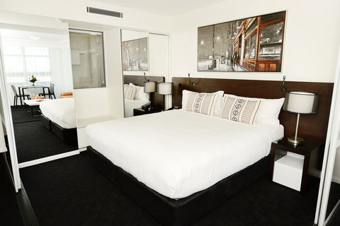 Oaks Gladstone Grand Hotel - Yarra Valley Accommodation 2