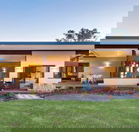 Sativa Sanctuary Forest View - Yarra Valley Accommodation