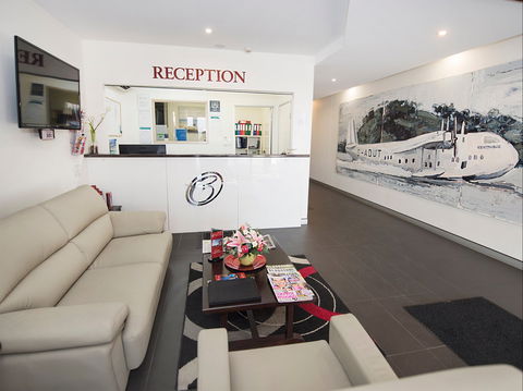 Curtis Central Apartments - Yarra Valley Accommodation 1