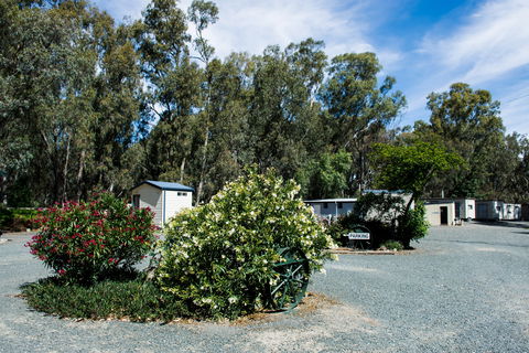 Deniliquin Car-O-Tel And Caravan Park - Yarra Valley Accommodation 1