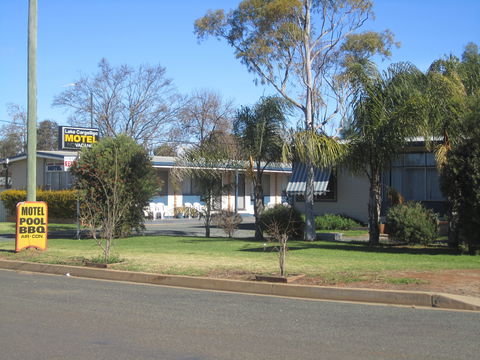Lake Cargelligo Motel - Yarra Valley Accommodation 0