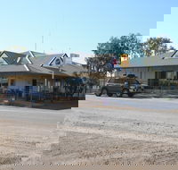 Lyndhurst Hotel Roadhouse Motel  Caravan Park - Yarra Valley Accommodation