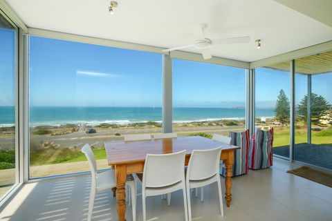 Chiton On The Rocks - Breathtaking Panoramic Coastal Views - Yarra Valley Accommodation 0