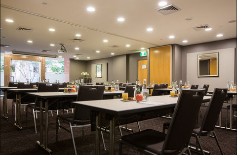 The Sebel Quay West Suites Sydney - Yarra Valley Accommodation 1