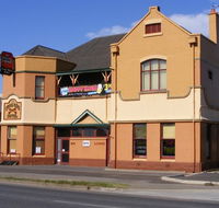 Cross Keys Hotel - Yarra Valley Accommodation