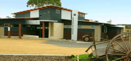 Swansea Backpacker Lodge - Yarra Valley Accommodation