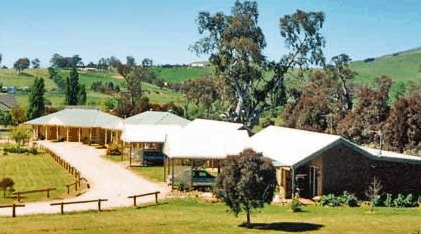 Banjos All Seasons Accommodation - Yarra Valley Accommodation