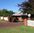 Karri Rose B  B - Yarra Valley Accommodation