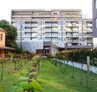 Honeysuckle Executive Apartments - Yarra Valley Accommodation