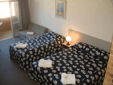 Next Seabreeze Beach Hotel - Yarra Valley Accommodation