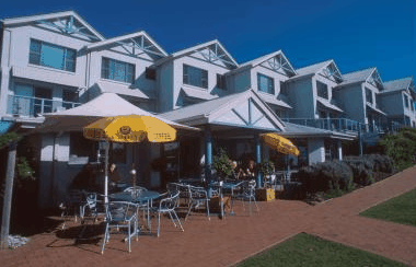 Breakers Apartments Mollymook - Yarra Valley Accommodation