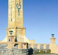 Fremantle War Memorial - Yarra Valley Accommodation