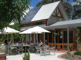 Lobethal Road Wines - Yarra Valley Accommodation 0