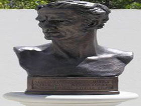 Adam Lindsay Gordon Bronze Bust - Yarra Valley Accommodation 0