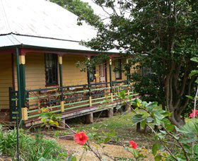 Douglas Vale Historic Homestead & Vineyard - Yarra Valley Accommodation 4