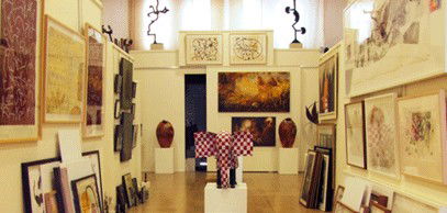 Australian Galleries - Roylston Street - Yarra Valley Accommodation 2