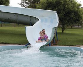 Albury Swim Centre - Yarra Valley Accommodation 0