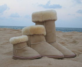Blue Mountains Ugg Boots - Yarra Valley Accommodation 0