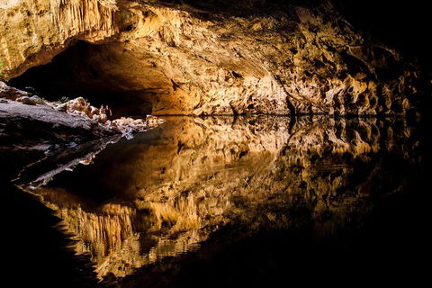 Amazing Windjana Gorge And Tunnel Creek Adventure From Broome - Yarra Valley Accommodation 0