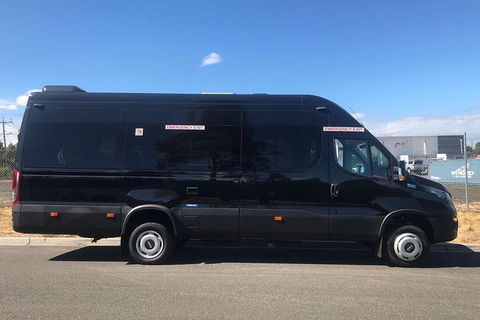 Airport Private Transfer 11 Pax - Yarra Valley Accommodation 0