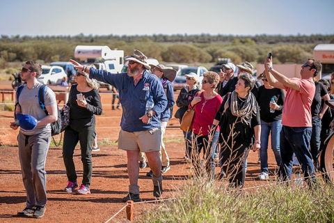 Ayers Rock Day Trip From Alice Springs Including Uluru, Kata Tjuta And Sunset BBQ Dinner - Yarra Valley Accommodation 3