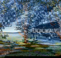 Queens Lake picnic area - Yarra Valley Accommodation