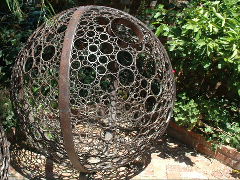 Arts Rutherglen Sculpture Trail - Yarra Valley Accommodation 2