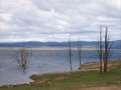 Lake Eucumbene - Yarra Valley Accommodation 1