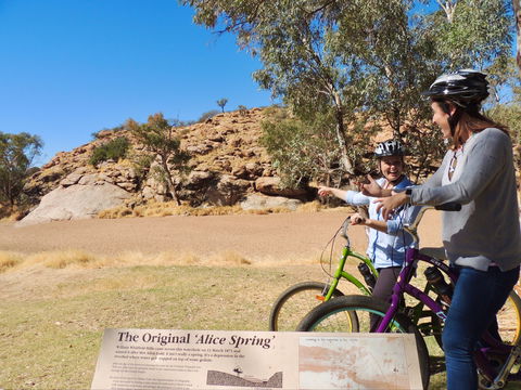Alice Springs Telegraph Station - Yarra Valley Accommodation 2