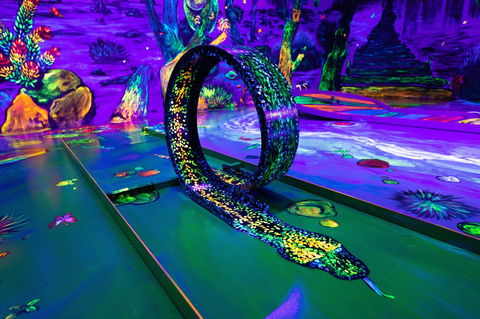 Glowing Rooms 3D Mini Golf - Yarra Valley Accommodation 2