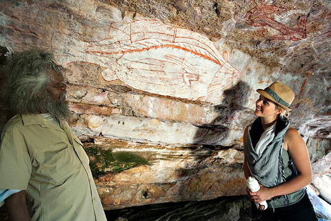 Arnhem Land Injalak Hill Full-Day Tour From Darwin - Yarra Valley Accommodation 3