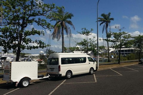 Airport Transfer To Or From Port Douglas Hotels For Up To 13 People (7am-10pm) - Yarra Valley Accommodation 2