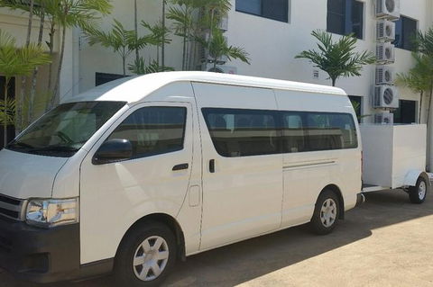 Airport Transfer To Or From Port Douglas Hotels For Up To 13 People (7am-10pm) - Yarra Valley Accommodation 0